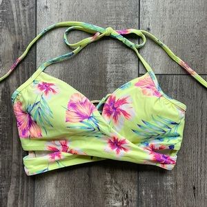 Victoria’s Secret Pink brand bikini top